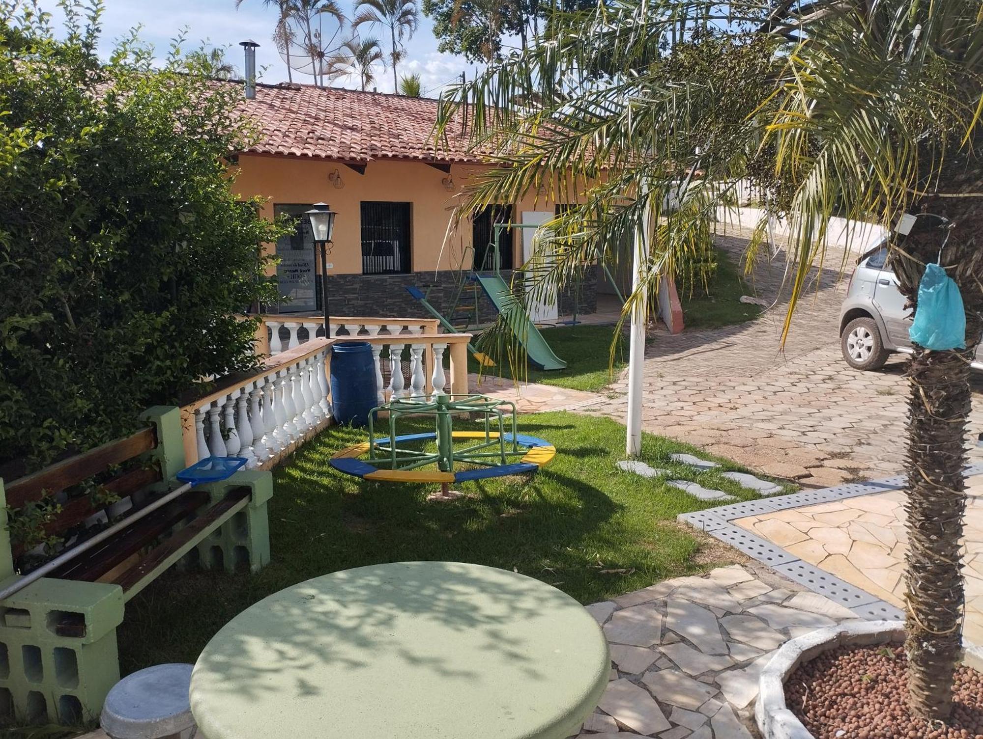 Chacara Pe Na Agua Holiday home *