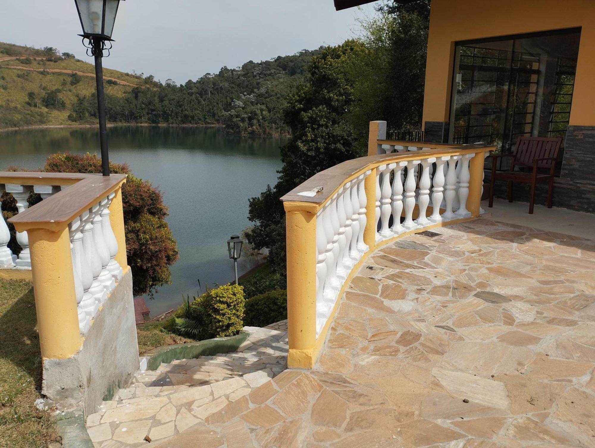 Chacara Pe Na Agua Igarata