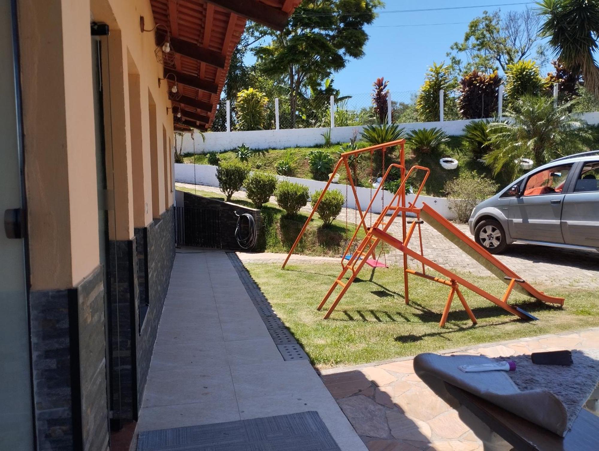 Chacara Pe Na Agua